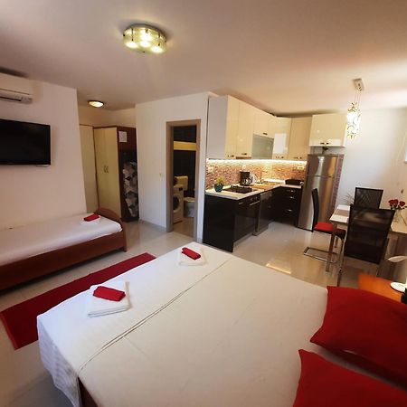 Apartments Ivan Makarska Zewnętrze zdjęcie