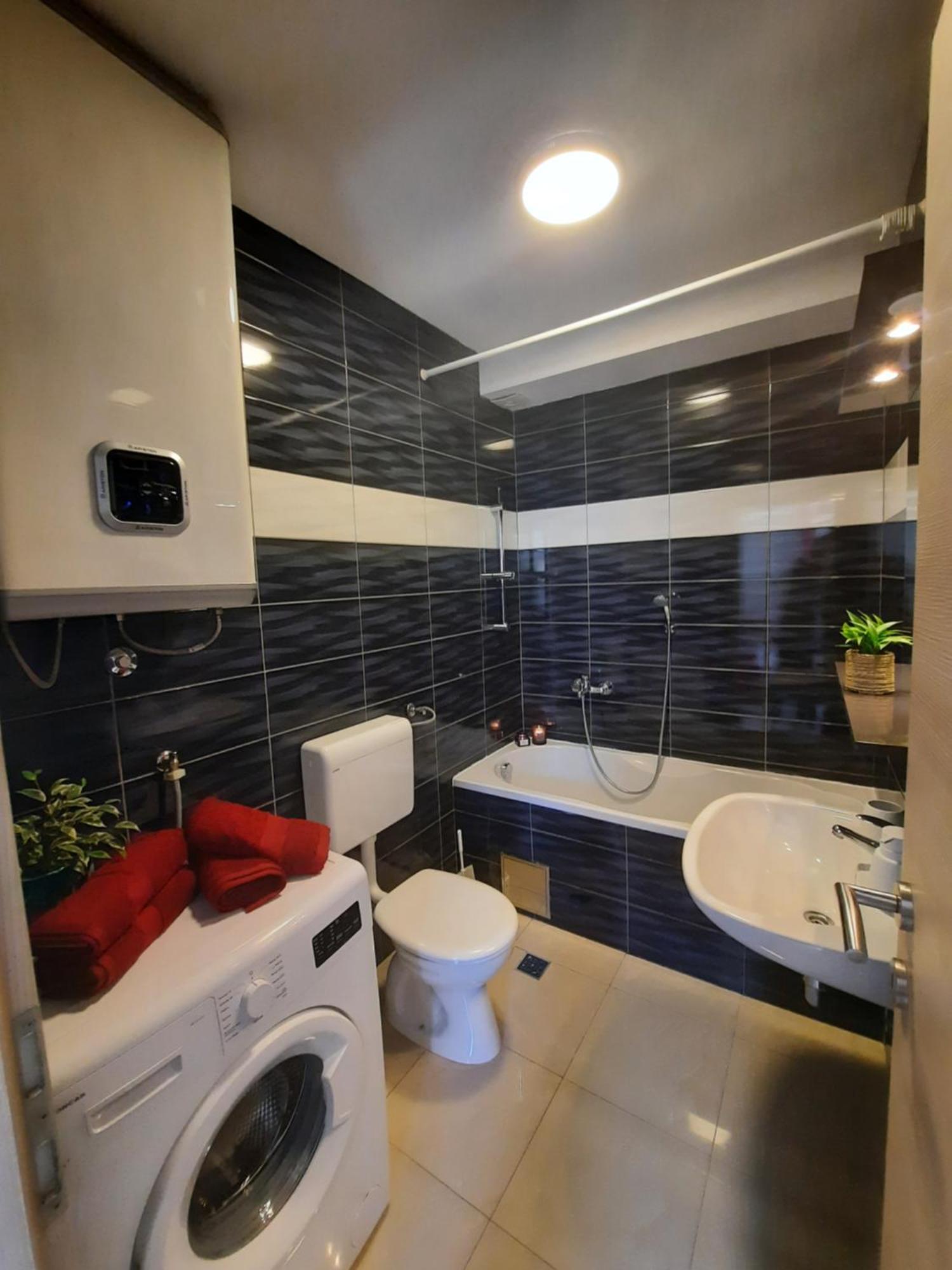 Apartments Ivan Makarska Zewnętrze zdjęcie